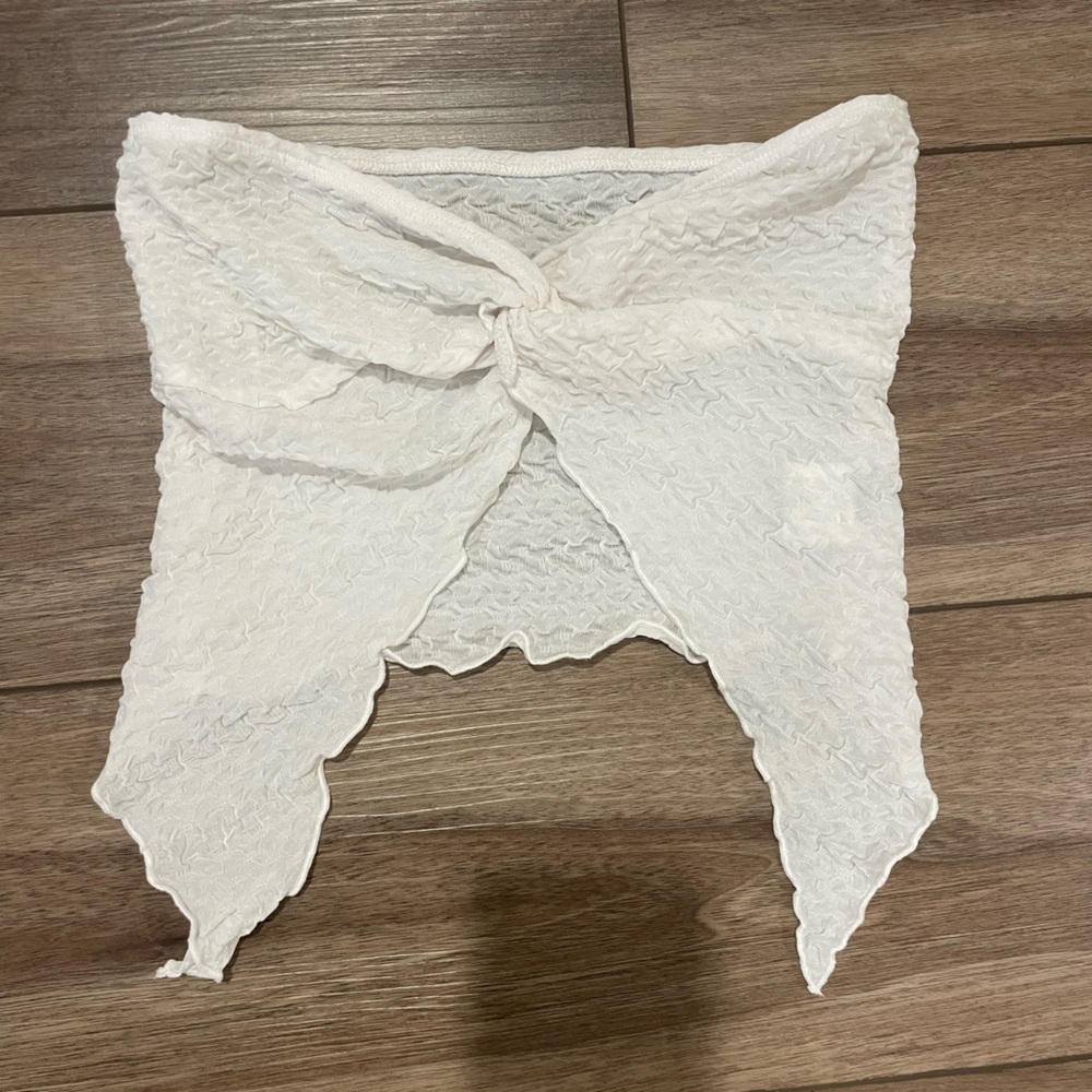 Little white top